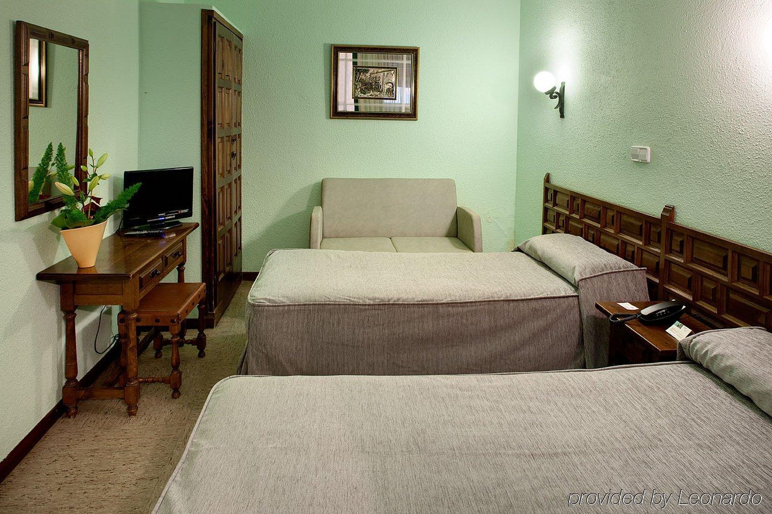 Hotel Lyon Βαρκελώνη Δωμάτιο φωτογραφία